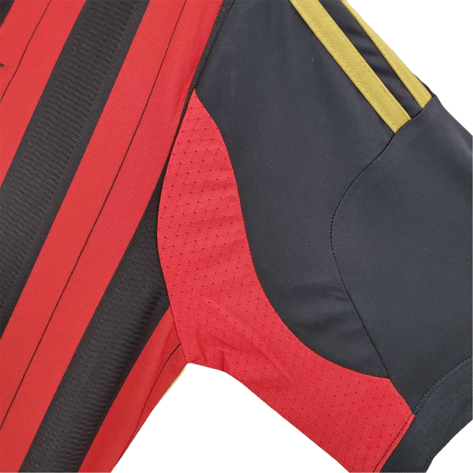 https://cdn.shopify.com/s/files/1/0826/7228/8075/files/20132014-ac-milan-fly-emirates-home-retro-kit-252892.webp?v=1741197450