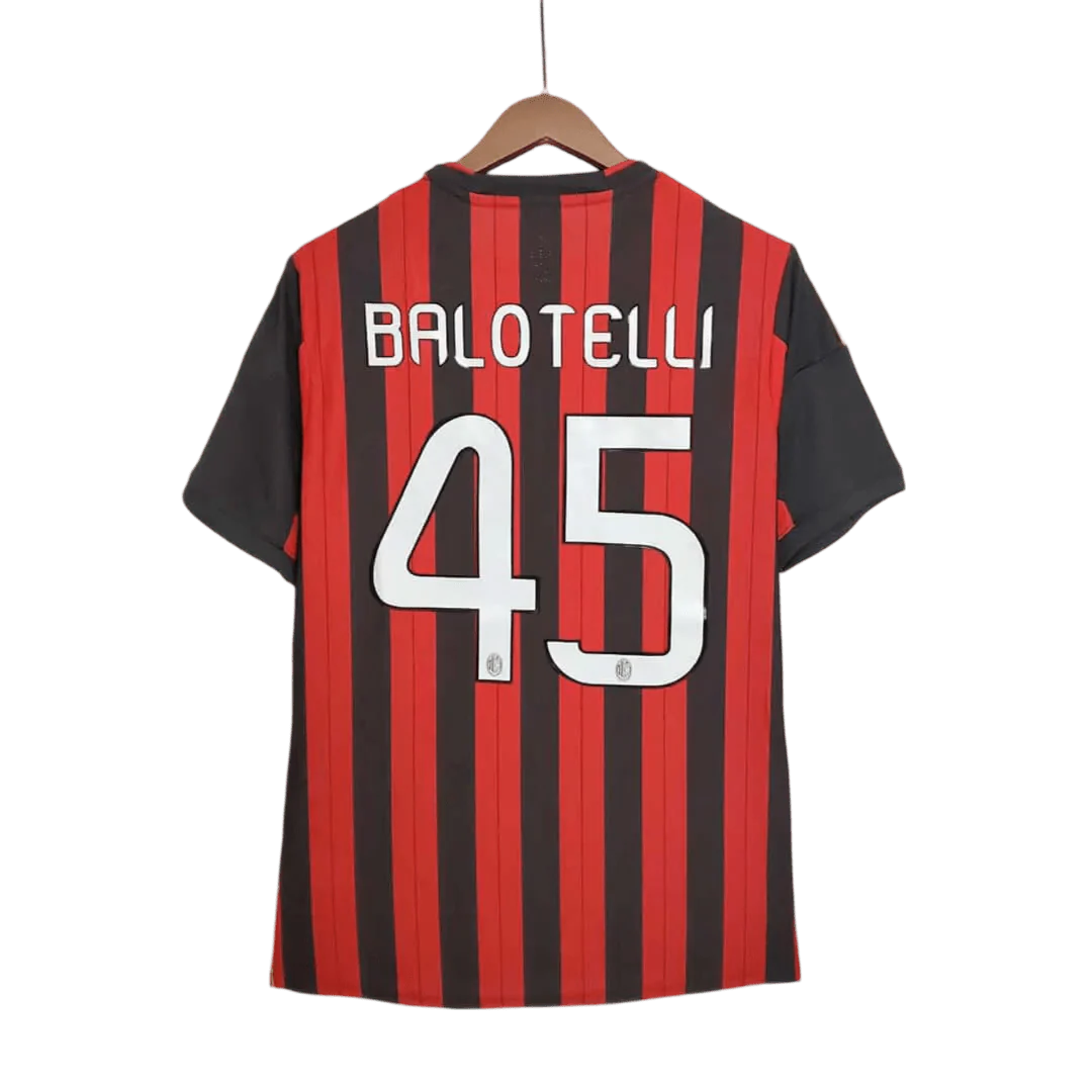 https://cdn.shopify.com/s/files/1/0826/7228/8075/files/20132014-ac-milan-fly-emirates-home-retro-kit-702622.webp?v=1741197452
