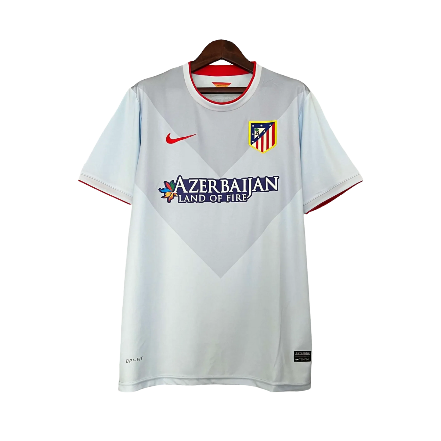 https://cdn.shopify.com/s/files/1/0826/7228/8075/files/20132014-atletico-madrid-azerbaijan-away-retro-kit-classickits433-294297.webp?v=1741198257