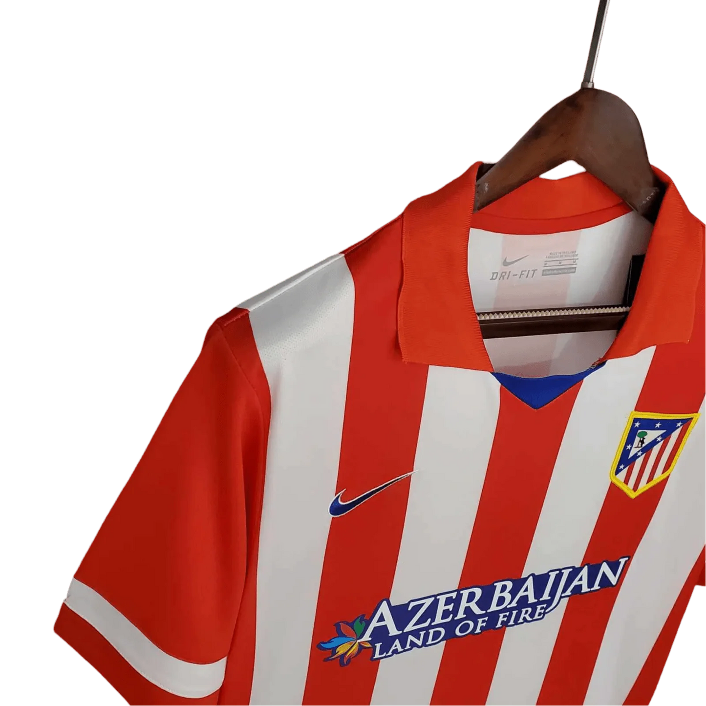https://cdn.shopify.com/s/files/1/0826/7228/8075/files/20132014-atletico-madrid-azerbaijan-home-retro-kit-classickits433-919431.webp?v=1741198258