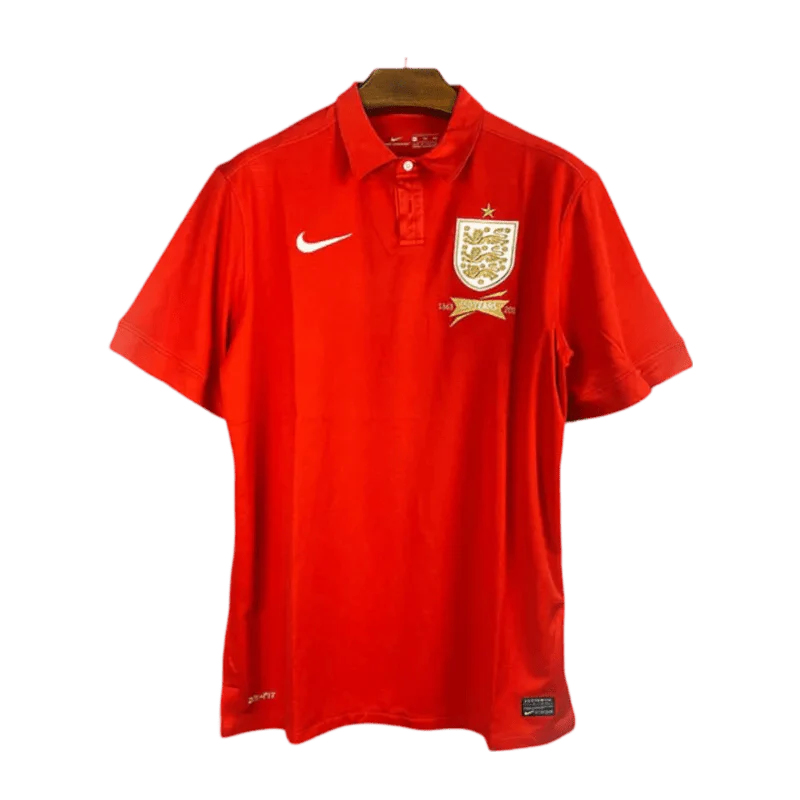 https://cdn.shopify.com/s/files/1/0826/7228/8075/files/20132014-england-home-retro-kit-948044.webp?v=1741196944