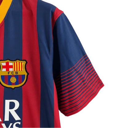 https://cdn.shopify.com/s/files/1/0826/7228/8075/files/20132014-fc-barcelona-qatar-airways-home-retro-kit-classickits433-917256.webp?v=1741197548