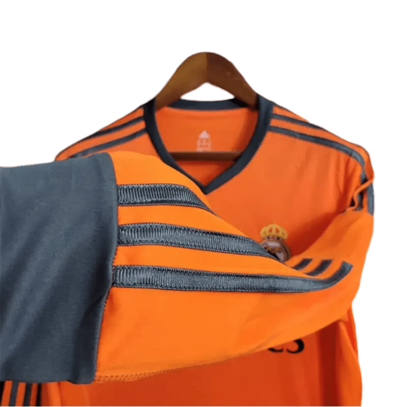 https://cdn.shopify.com/s/files/1/0826/7228/8075/files/20132014-real-madrid-fly-emirates-2nd-away-retro-kit-long-sleeve-141394.webp?v=1741197450