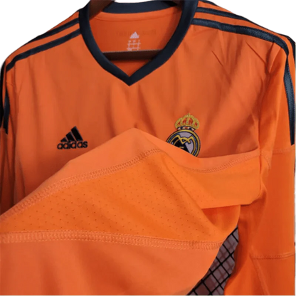 https://cdn.shopify.com/s/files/1/0826/7228/8075/files/20132014-real-madrid-fly-emirates-2nd-away-retro-kit-long-sleeve-363972.webp?v=1741197454