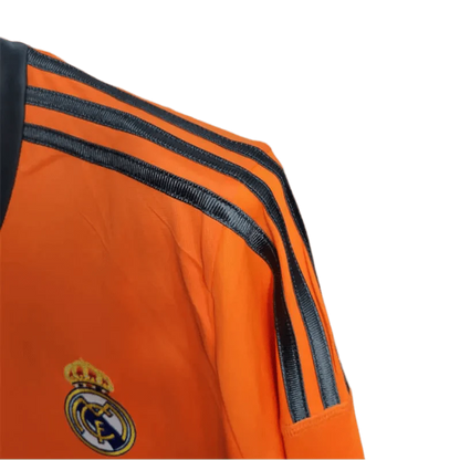 https://cdn.shopify.com/s/files/1/0826/7228/8075/files/20132014-real-madrid-fly-emirates-2nd-away-retro-kit-long-sleeve-619178.webp?v=1741197453