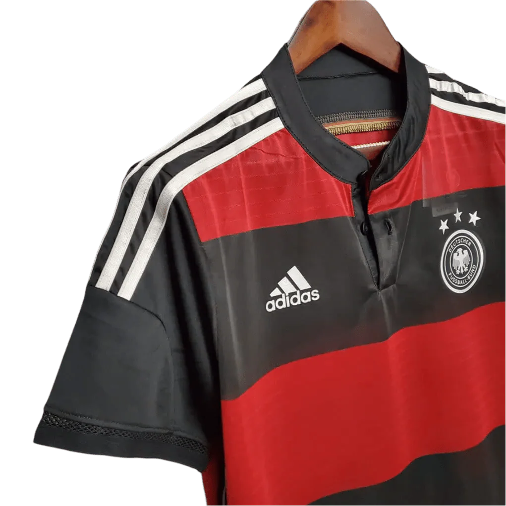 https://cdn.shopify.com/s/files/1/0826/7228/8075/files/2014-germany-away-black-red-retro-kit-363306.webp?v=1741197024