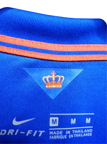 https://cdn.shopify.com/s/files/1/0826/7228/8075/files/2014-netherlands-away-retro-kit-249917.webp?v=1741197034