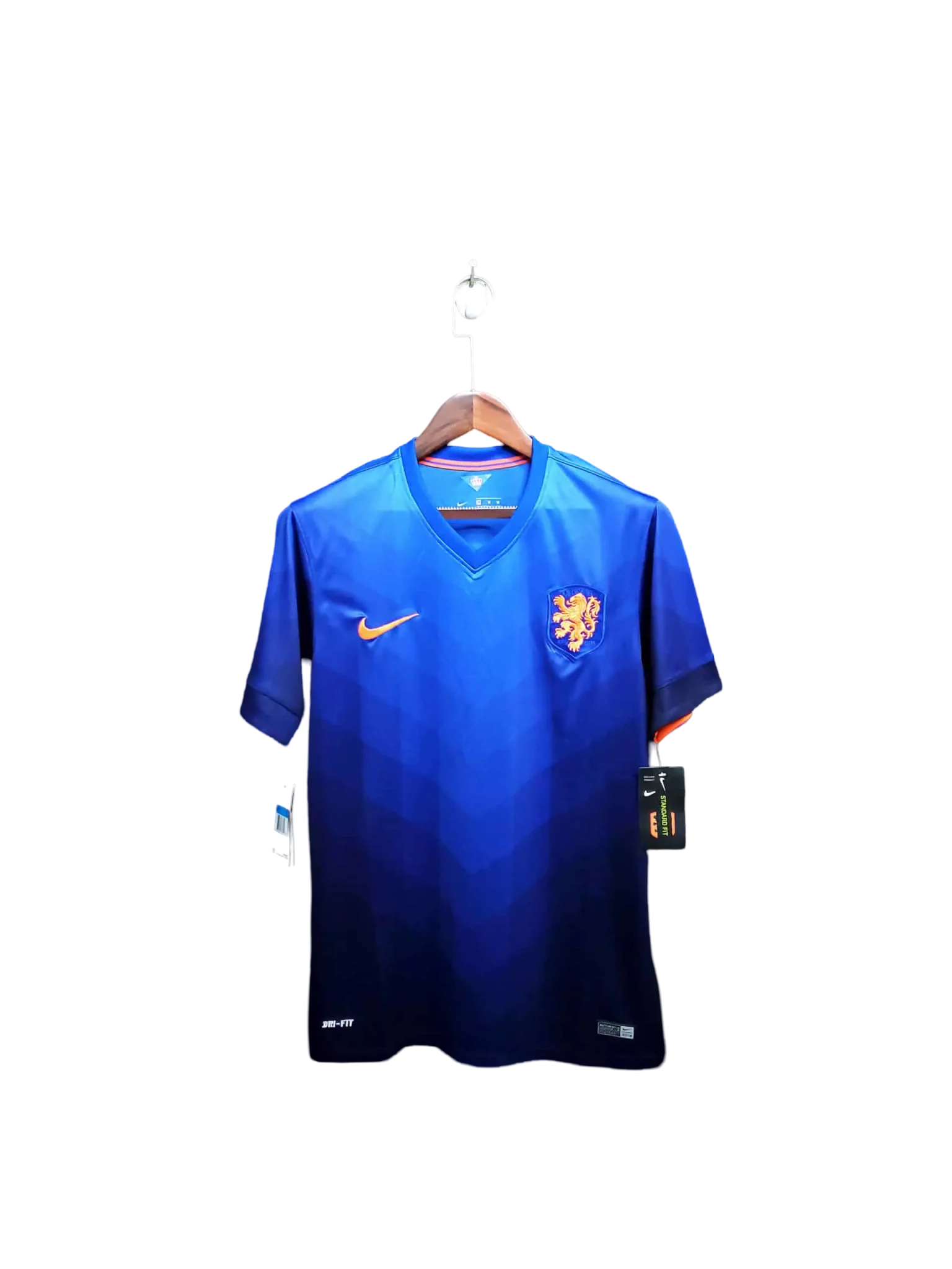 https://cdn.shopify.com/s/files/1/0826/7228/8075/files/2014-netherlands-away-retro-kit-520949.webp?v=1741197032