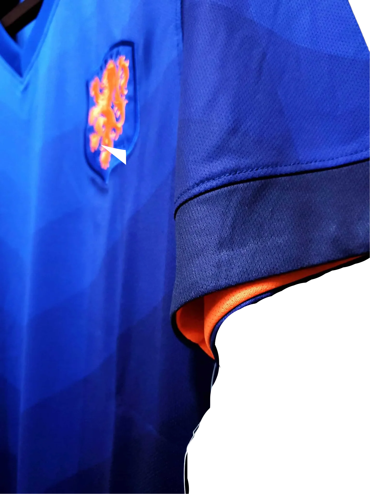 https://cdn.shopify.com/s/files/1/0826/7228/8075/files/2014-netherlands-away-retro-kit-894446.webp?v=1741197032