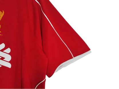 https://cdn.shopify.com/s/files/1/0826/7228/8075/files/20142015-liverpooi-standard-chartered-home-retro-kit-classickits433-476677.webp?v=1741197834