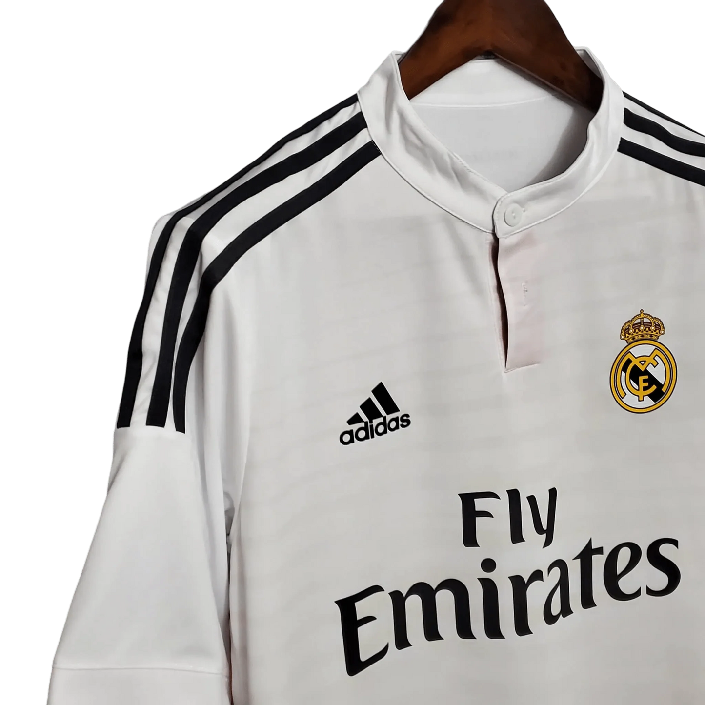 https://cdn.shopify.com/s/files/1/0826/7228/8075/files/20142015-real-madrid-fly-emirates-home-retro-kit-784537.webp?v=1741197449