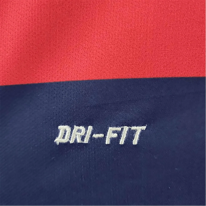 https://cdn.shopify.com/s/files/1/0826/7228/8075/files/20152016-fc-barcelona-qatar-airways-home-retro-kit-classickits433-182083.webp?v=1741197552
