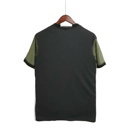 https://cdn.shopify.com/s/files/1/0826/7228/8075/files/2016-germany-away-retro-kit-268849.webp?v=1741197031