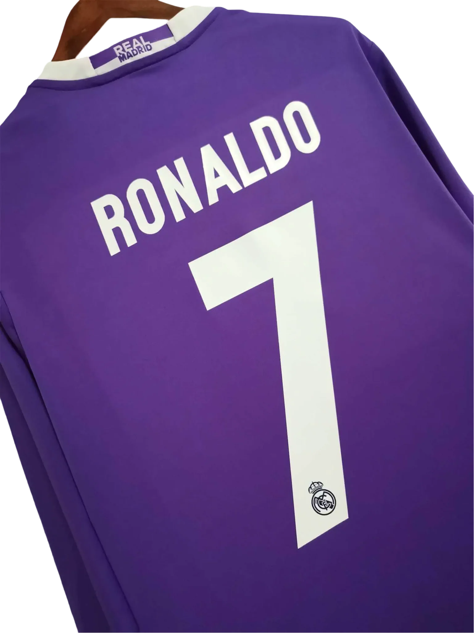 https://cdn.shopify.com/s/files/1/0826/7228/8075/files/20162017-real-madrid-fly-emirates-away-purple-retro-kit-long-sleeves-989291.webp?v=1741197486