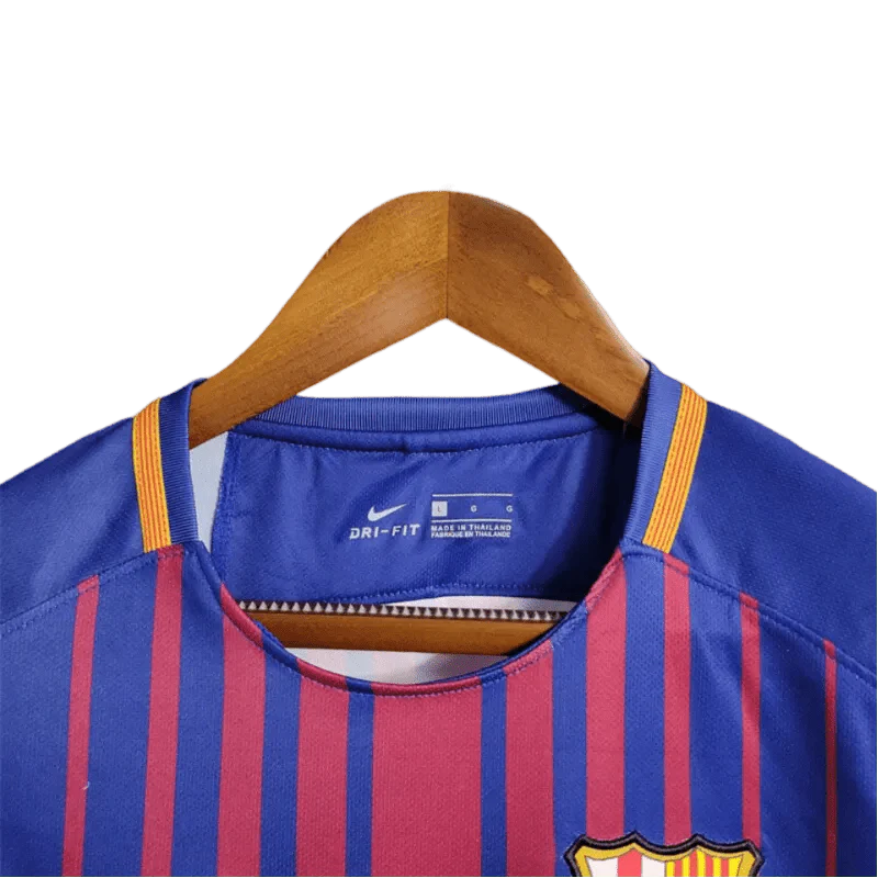 https://cdn.shopify.com/s/files/1/0826/7228/8075/files/20172018-fc-barcelona-rakuten-home-retro-kit-classickits433-552101.webp?v=1741197552