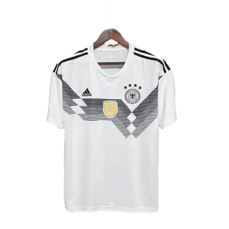 https://cdn.shopify.com/s/files/1/0826/7228/8075/files/2018-germany-home-retro-kit-589843.webp?v=1741197026