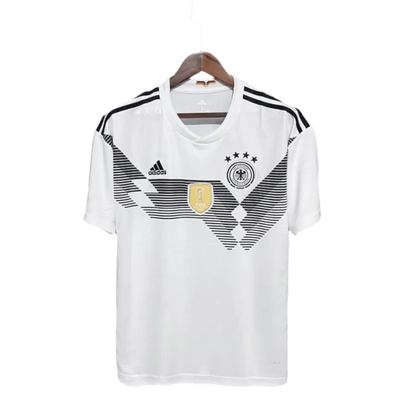 https://cdn.shopify.com/s/files/1/0826/7228/8075/files/2018-germany-home-retro-kit-589843.webp?v=1741197026