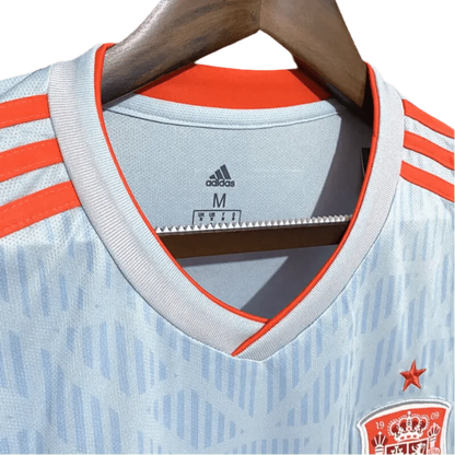https://cdn.shopify.com/s/files/1/0826/7228/8075/files/2018-spain-away-retro-kit-416110.webp?v=1741197032
