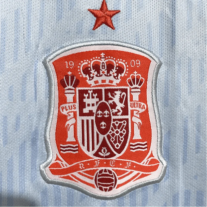 https://cdn.shopify.com/s/files/1/0826/7228/8075/files/2018-spain-away-retro-kit-927194.webp?v=1741197032
