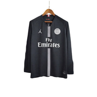 https://cdn.shopify.com/s/files/1/0826/7228/8075/files/20182019-paris-saint-germain-fly-emirates-long-sleeve-black-champions-league-retro-kit-267508.webp?v=1741197998