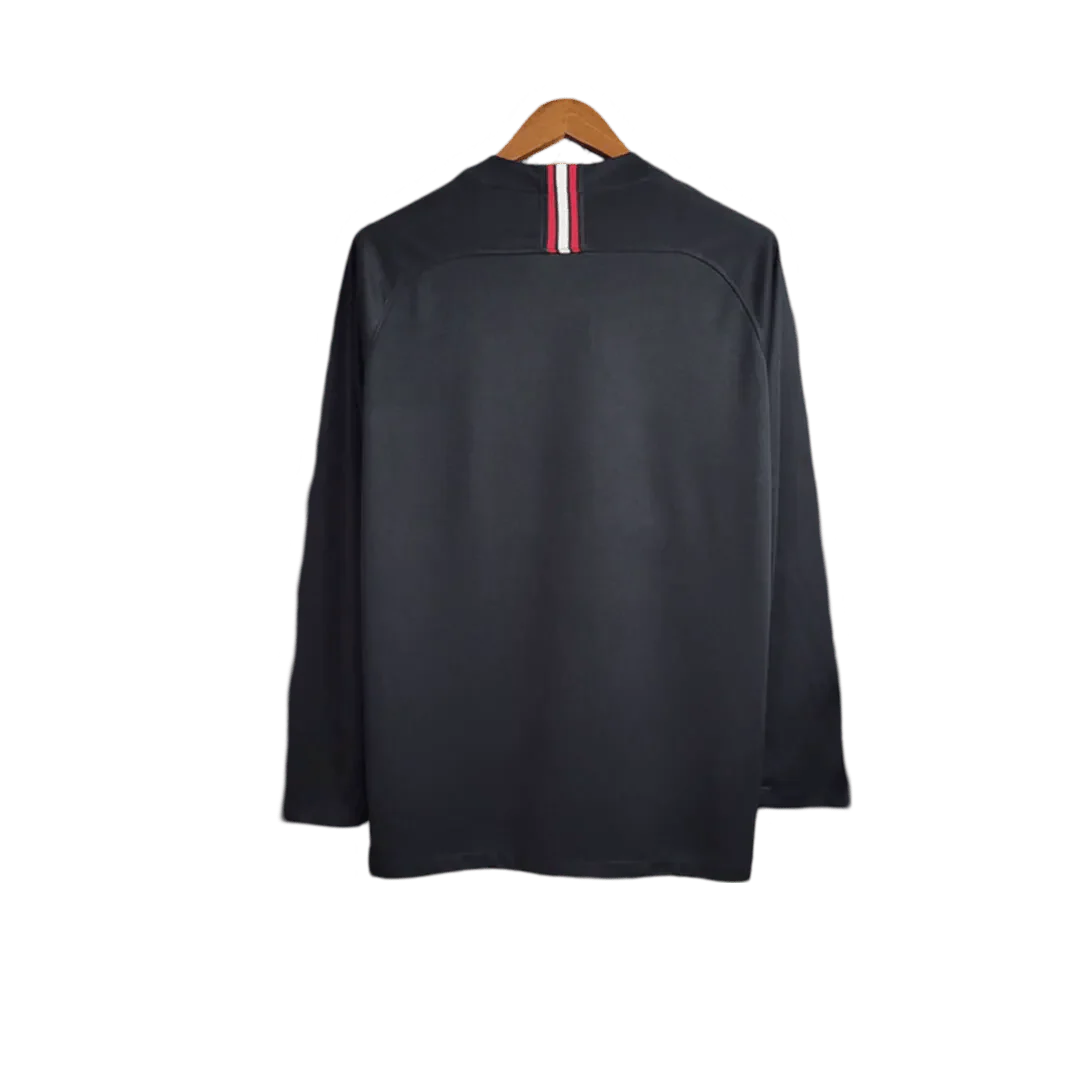 https://cdn.shopify.com/s/files/1/0826/7228/8075/files/20182019-paris-saint-germain-fly-emirates-long-sleeve-black-champions-league-retro-kit-362631.webp?v=1741197998