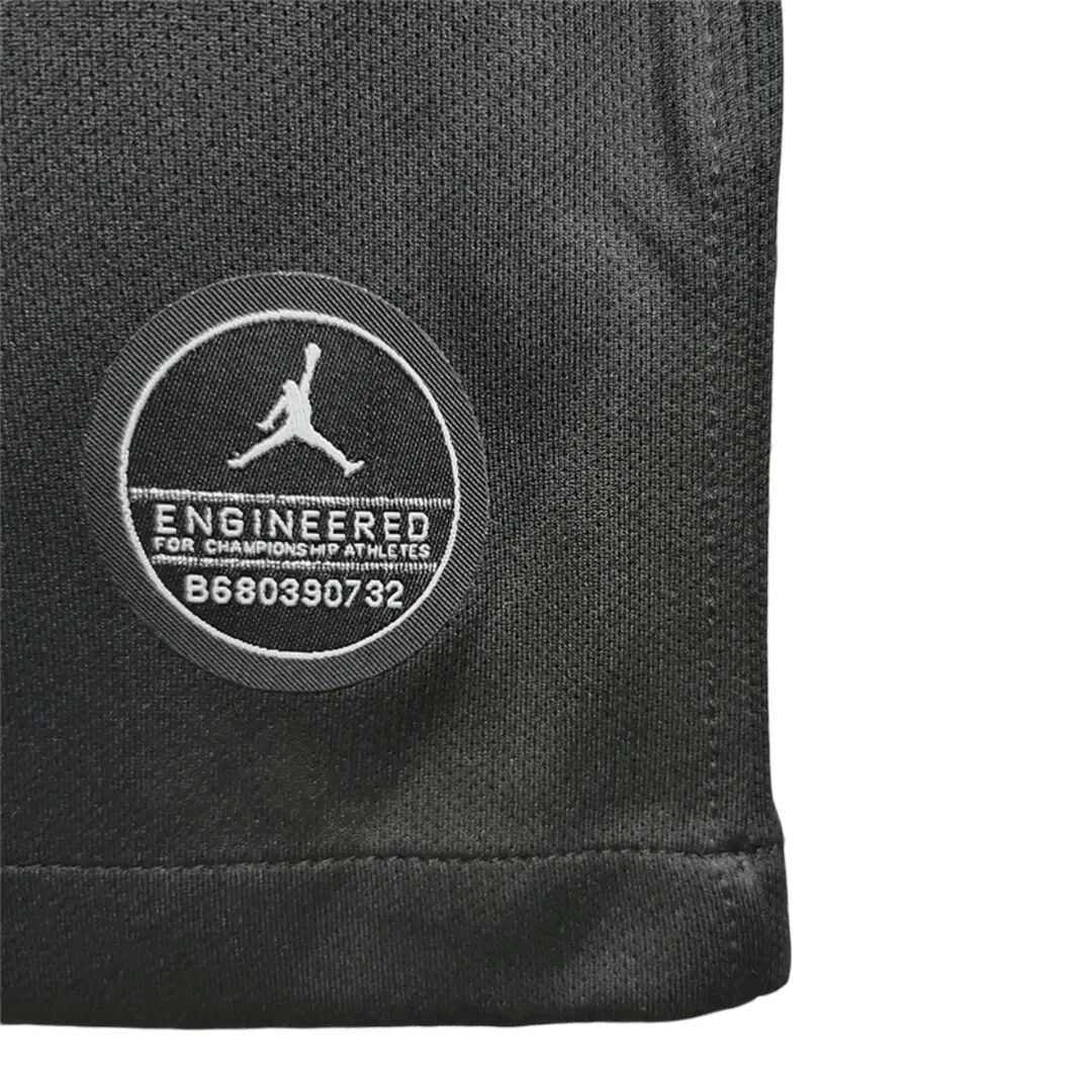 https://cdn.shopify.com/s/files/1/0826/7228/8075/files/20182019-paris-saint-germain-fly-emirates-long-sleeve-black-champions-league-retro-kit-415134.webp?v=1741197999