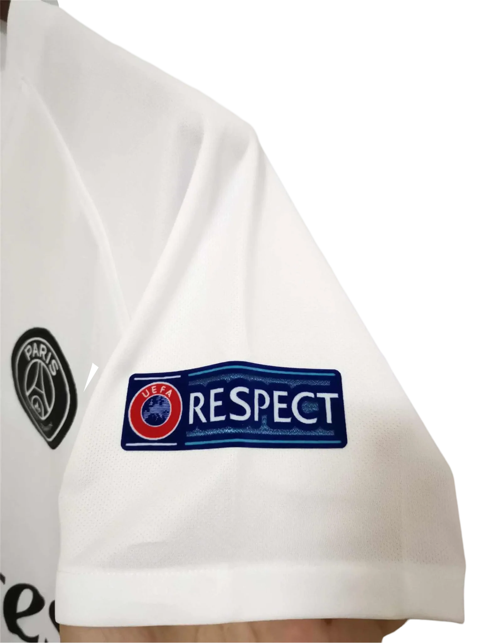 https://cdn.shopify.com/s/files/1/0826/7228/8075/files/20182019-paris-saint-germain-x-jordan-fly-emirates-white-retro-jersey-515763.webp?v=1741197995