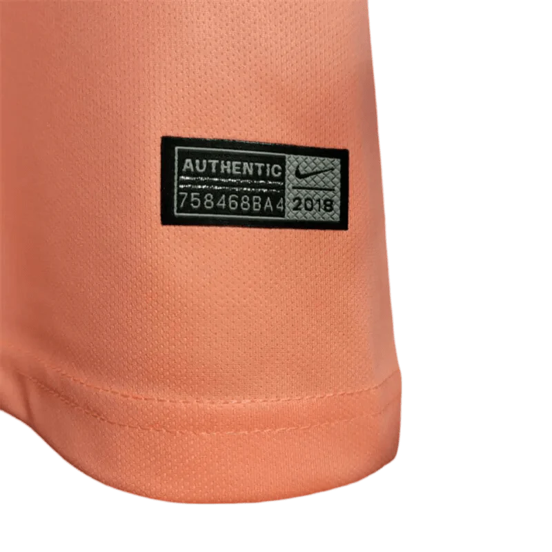 https://cdn.shopify.com/s/files/1/0826/7228/8075/files/20192020-fc-barcelona-rakuten-away-2nd-retro-kit-classickits433-547341.webp?v=1741197542