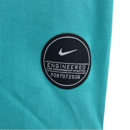 https://cdn.shopify.com/s/files/1/0826/7228/8075/files/20192020-fc-barcelona-rakuten-third-away-retro-kit-classickits433-962955.webp?v=1741197551