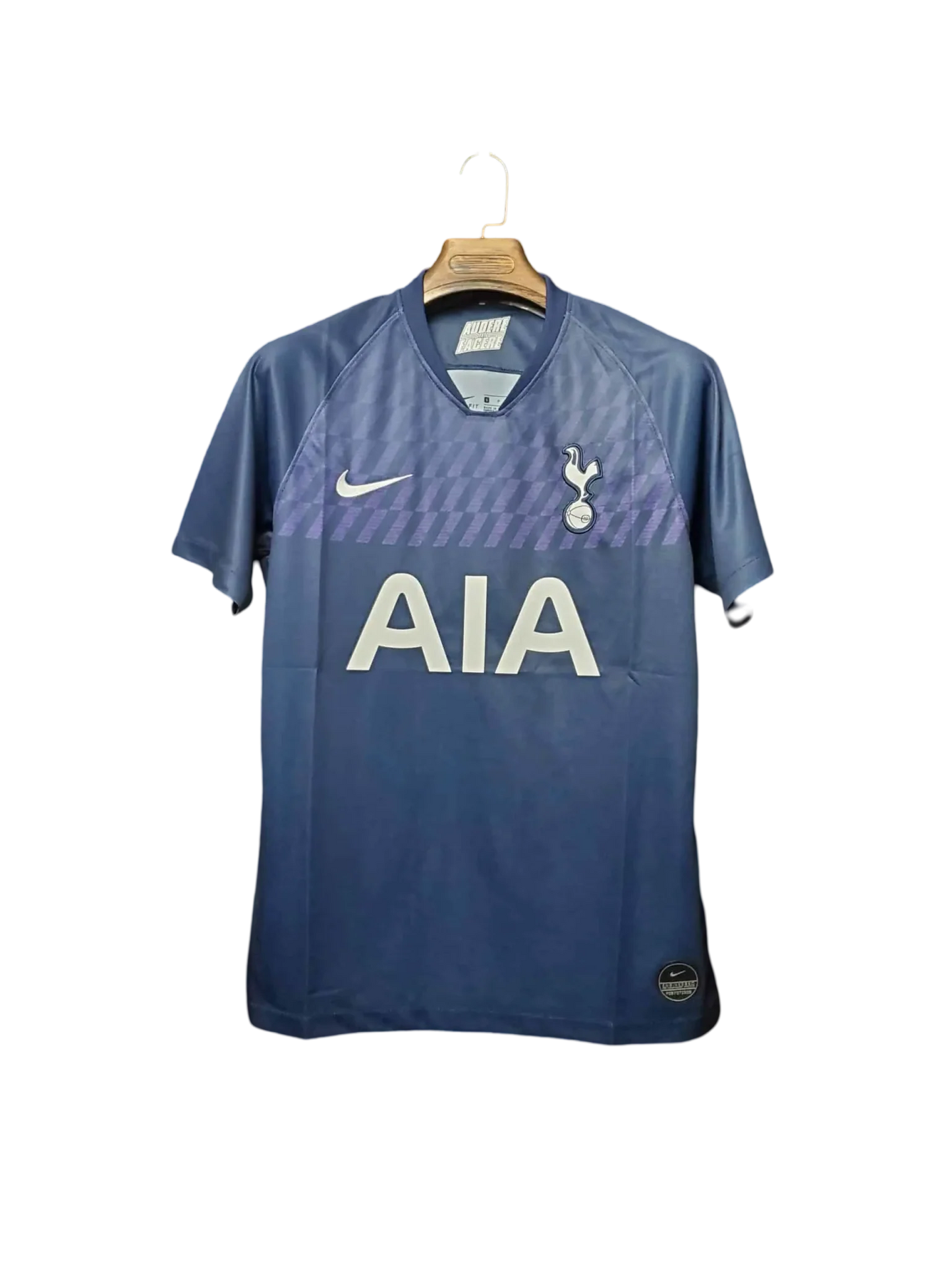 https://cdn.shopify.com/s/files/1/0826/7228/8075/files/20192020-tottenham-hotspur-aia-away-retro-kit-classickits433-943044.webp?v=1741197999