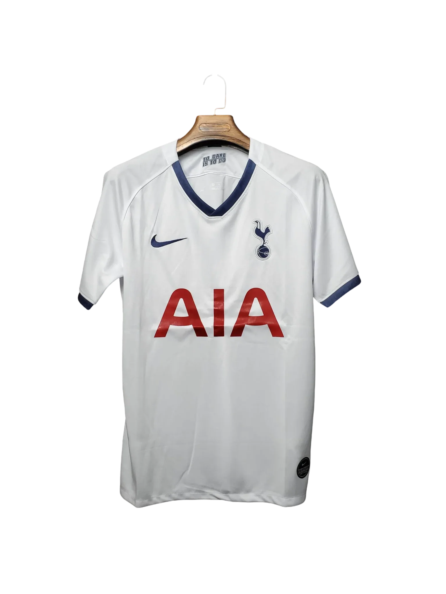 https://cdn.shopify.com/s/files/1/0826/7228/8075/files/20192020-tottenham-hotspur-aia-home-retro-kit-classickits433-710935.webp?v=1741198010