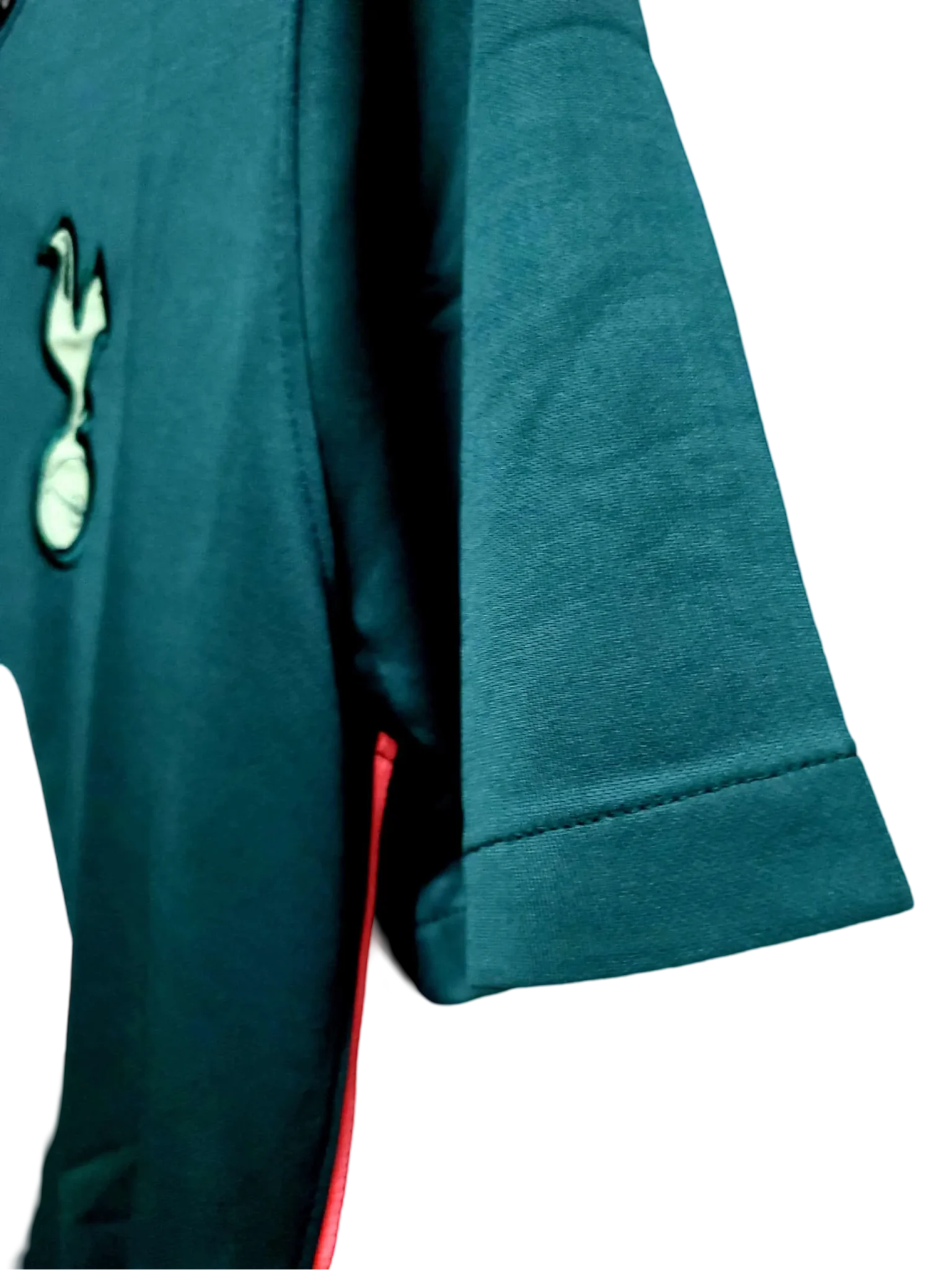 https://cdn.shopify.com/s/files/1/0826/7228/8075/files/20202021-tottenham-hotspur-aia-green-away-retro-kit-classickits433-263141.webp?v=1741198001