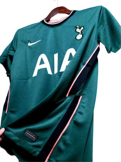 https://cdn.shopify.com/s/files/1/0826/7228/8075/files/20202021-tottenham-hotspur-aia-green-away-retro-kit-classickits433-517406.webp?v=1741198001