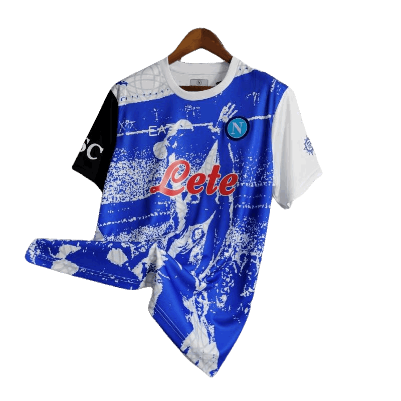 https://cdn.shopify.com/s/files/1/0826/7228/8075/files/20232024-napoli-maradona-blue-lete-jersey-special-edition-167289.png?v=1747292523