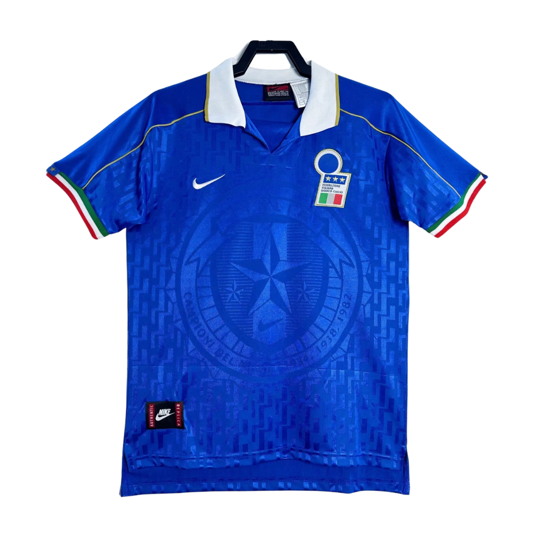 https://cdn.shopify.com/s/files/1/0891/1768/8155/files/ItalyHomeshirt-1995.png?v=1740564386