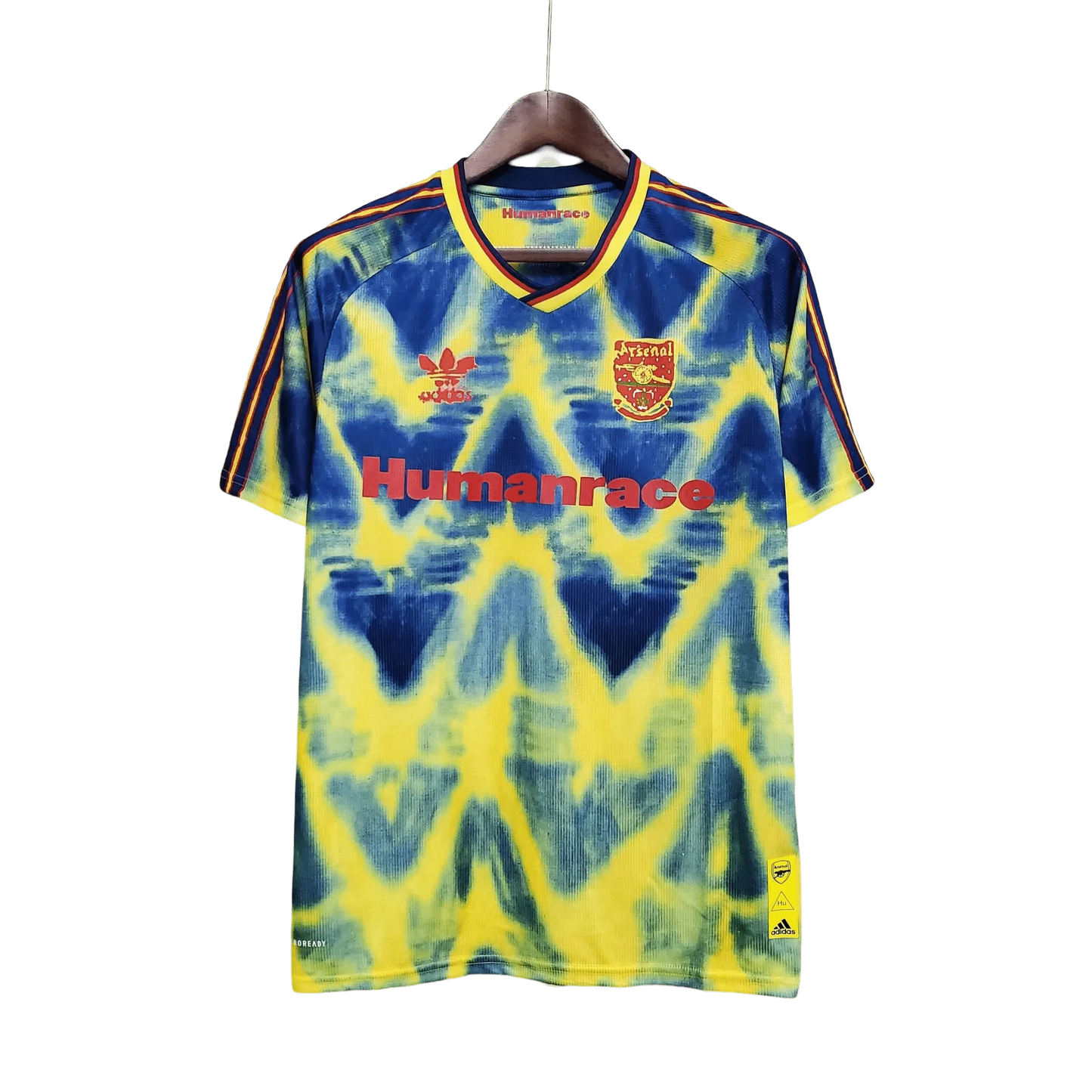 https://cdn.shopify.com/s/files/1/0826/7228/8075/files/arsenal-humanrace-limited-edition-classickits433-822741.webp?v=1741198464