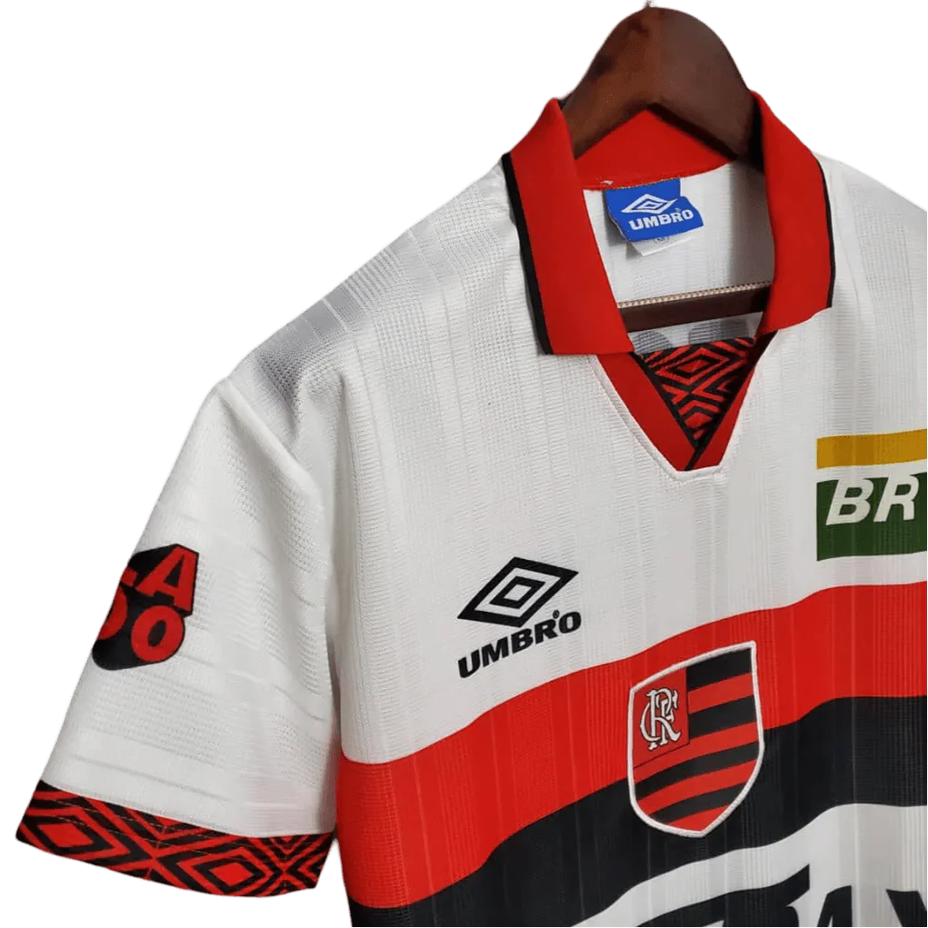 https://cdn.shopify.com/s/files/1/0826/7228/8075/files/flamengo-fc-lubrax-100th-anniversary-away-retro-jersey-347284.webp?v=1741197164